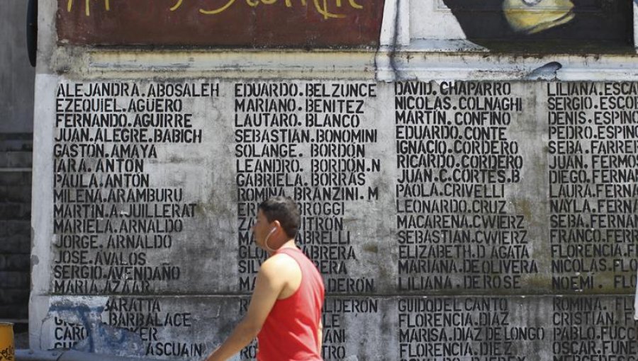 Recuerdan a las 194 víctimas del incendio de discoteca argentina hace 10 años