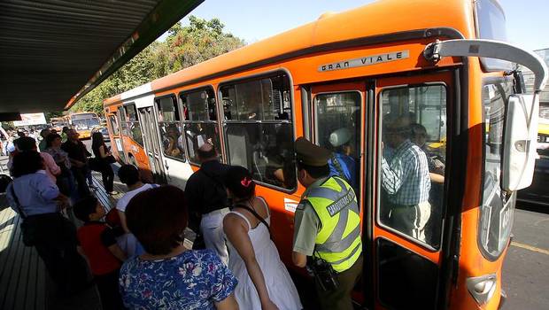 Pasaje del Transantiago subirá 20 pesos desde el 1 de enero de 2015