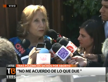 Ex ministra Molina dice no arrepentirse de sus dichos: "Al que le caiga el sayo que se lo ponga"