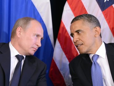 Putin felicita a Obama por Año Nuevo y desea paridad en sus relaciones mutuas