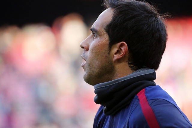 Claudio Bravo: "En Barcelona me siento muy observado"