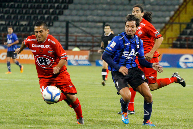 Ñublense y Huachipato animarán encuentro clave en Chillán