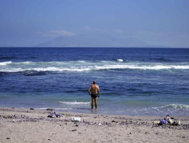 Prohíben acercarse a la playa a sujeto por realizar tocaciones a menores de edad en Antofagasta