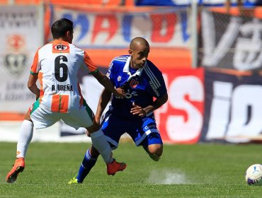 U. de Chile debutó con agónico empate ante Cobresal en El Salvador