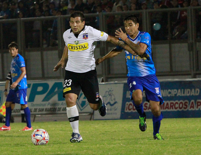 Este Domingo Universidad Católica y Colo Colo hacen su estreno en el Clausura 2015