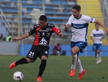 Universidad Católica visita a Antofagasta en el debut oficial de Mario Salas