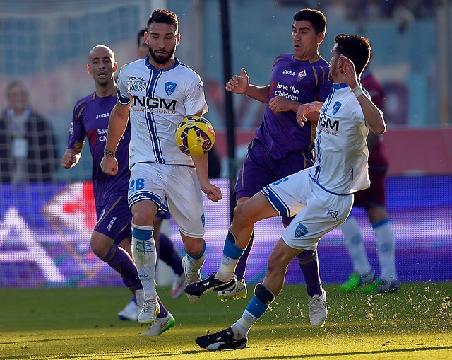 Fiorentina de Pizarro y Fernández cae ante Parma