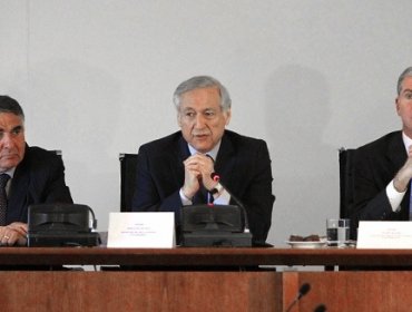 Ministro Heraldo Muñoz por demanda boliviana: “Chile no va a ceder soberanía territorial o marítima de ninguna manera”