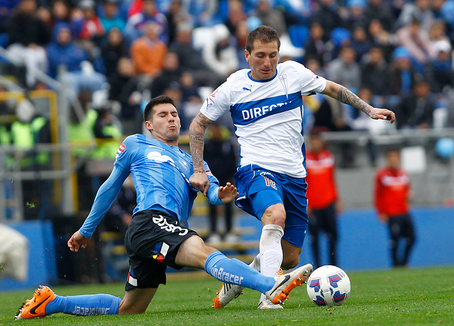 Darío Bottinelli debutaría en Universidad Católica recién en la tercera fecha