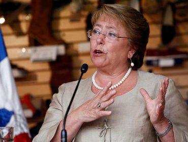 Bachelet enfatiza la diferencia entre caso Penta y citación de administradora de su campaña