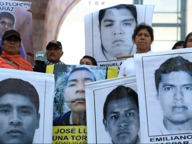 Nuevas fosas con cadáveres en zona donde desaparecieron estudiantes mexicanos