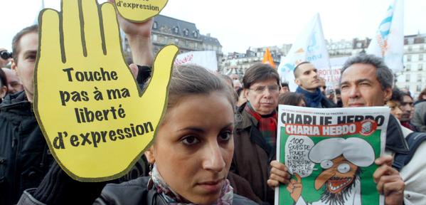 #JeSuisCharlie: Campaña en redes sociales se une a los usuarios para rechazar el ataque terrorista en París