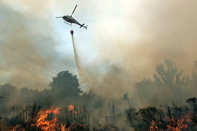 Tres focos de incendio mantienen alerta a la Región de Valparaíso