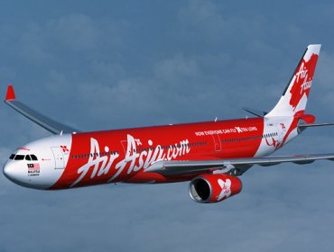 Vuelo AirAsia: Detectan sonido procedente de las cajas negras del avión