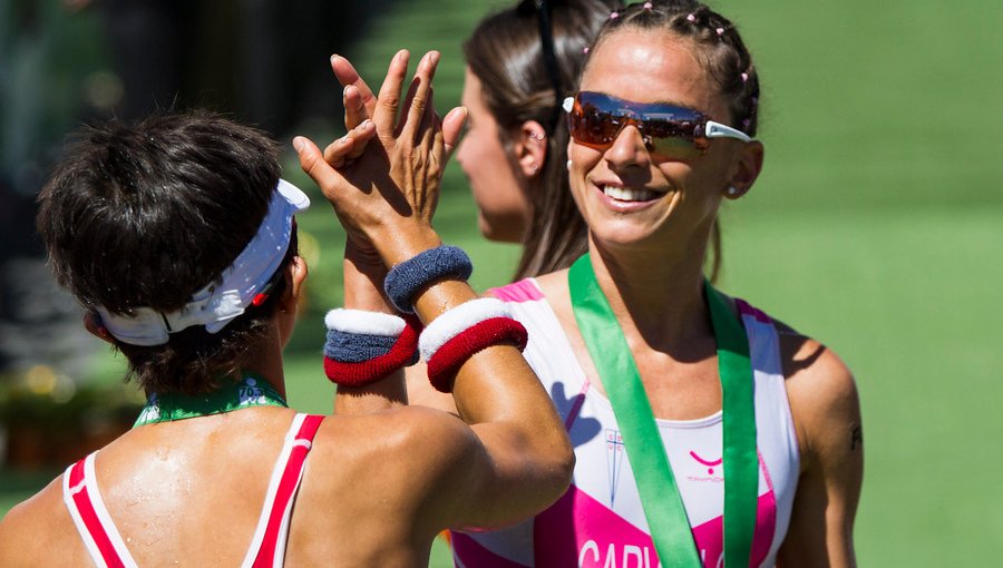 Ironman Pucón 2015: Bárbara Riveros le ganó el duelo a Valentina Carvallo