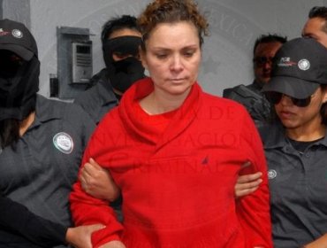 Procesan a esposa de ex alcalde mexicano implicada en desaparición de jóvenes