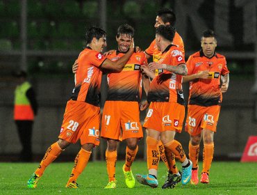 Gaitán cree que Cobreloa puede "sacar ventaja" ante UC en El Salvador