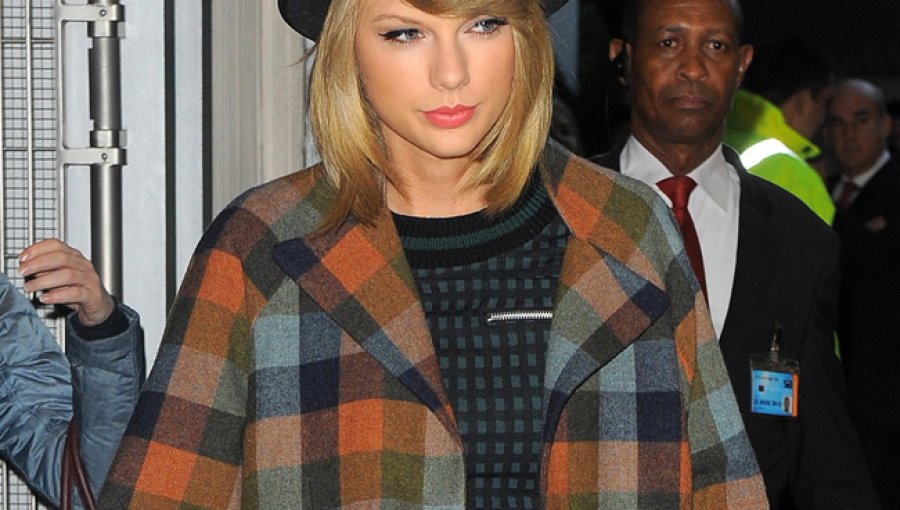 Taylor Swift sufre una "crisis nerviosa" al encontrarse con su ex novio