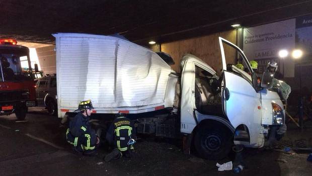 Violento accidente genera gran congestión en comuna de Providencia