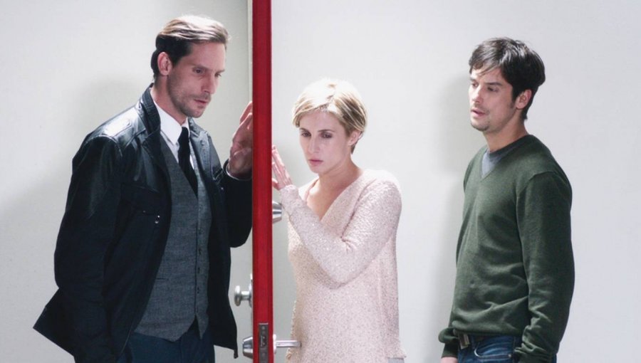 Sin pena ni gloria llegará a su fin la teleserie nocturna menos vista de TVN: “No abras la puerta”