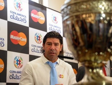 Copa América 2015: El trofeo fue presentado en Estadio Nacional