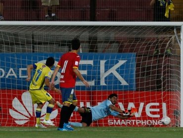 U. Española se adelantó en semifinales de Copa Chile: Ganó 2-1 a la 'U de Conce'