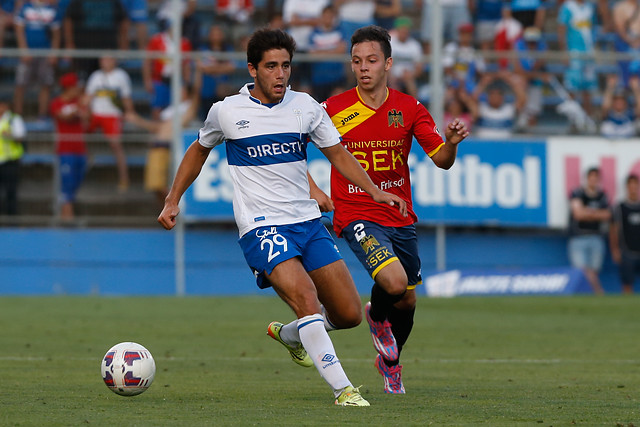 Cruzados evalúa sumar un cuarto refuerzo ante lesión de Stefano Magnasco