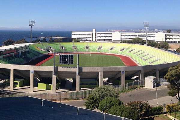 Al menos un mes estará cerrado el estadio Elías Figueroa de Valparaíso