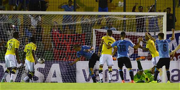 Sudamericano Sub 20: Uruguay derrotó en la agonía a Colombia en grupo de Chile