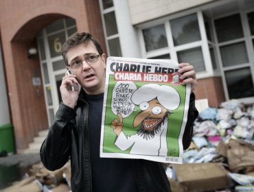 Revista Charlie Hebdo ingresará más de 10 millones de euros tras el ataque