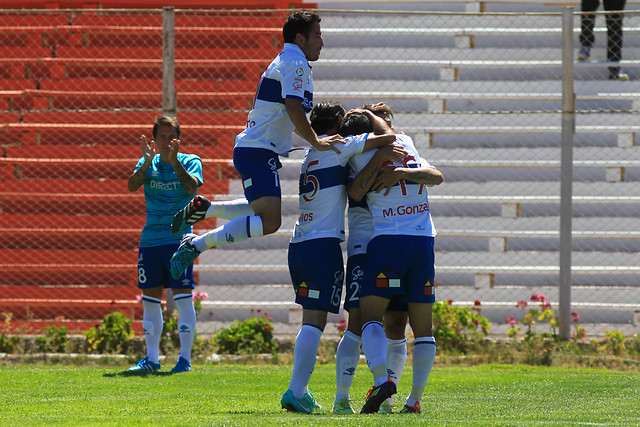 U. Católica venció a Cobreloa con inspirado Mark González