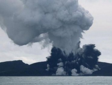 Volcán en erupción crea una nueva isla en Tonga, ubicado en el Pacífico Sur