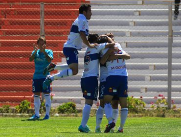 U. Católica venció a Cobreloa con inspirado Mark González