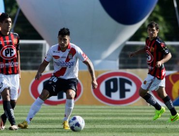 Primera B: Rangers gana con lo justo el clásico a Curicó