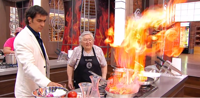 Mira que le ocurrió a la abuelita Eliana con el cognac en la prueba de Master Chef