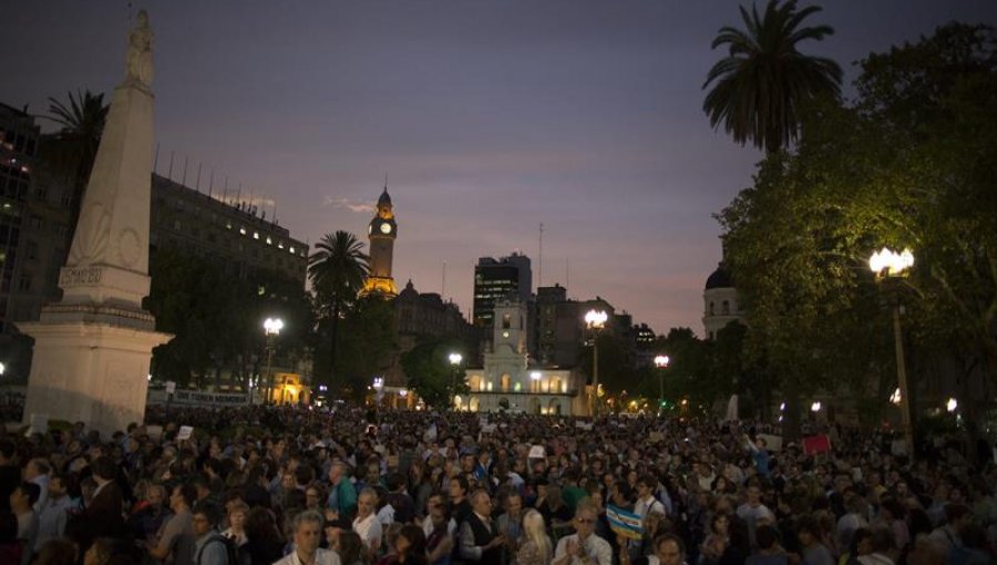 Argentina conmocionada toma las calles para pedir que se aclare muerte Nisman