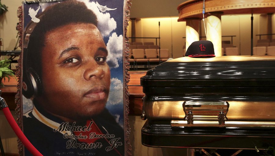 Justicia de EEUU no encuentra pruebas contra agente que mató a Michael Brown