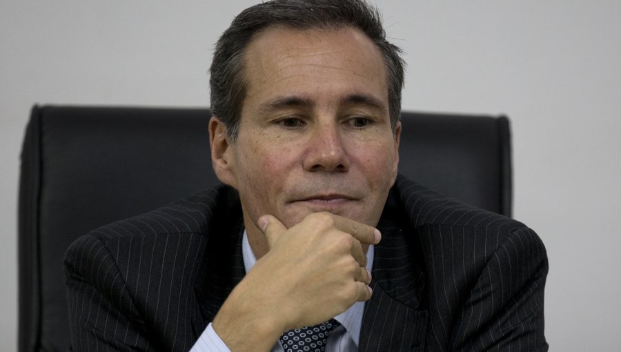 Revelan denuncia de fiscal Nisman en contra de Presidenta Fernández