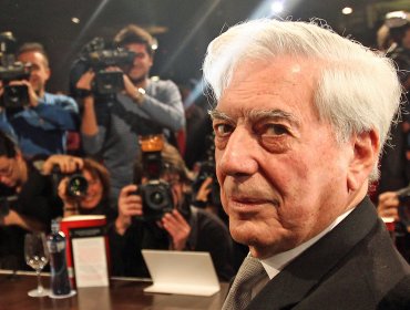 Mario Vargas Llosa vuelve al teatro con la obra "Los cuentos de la peste"