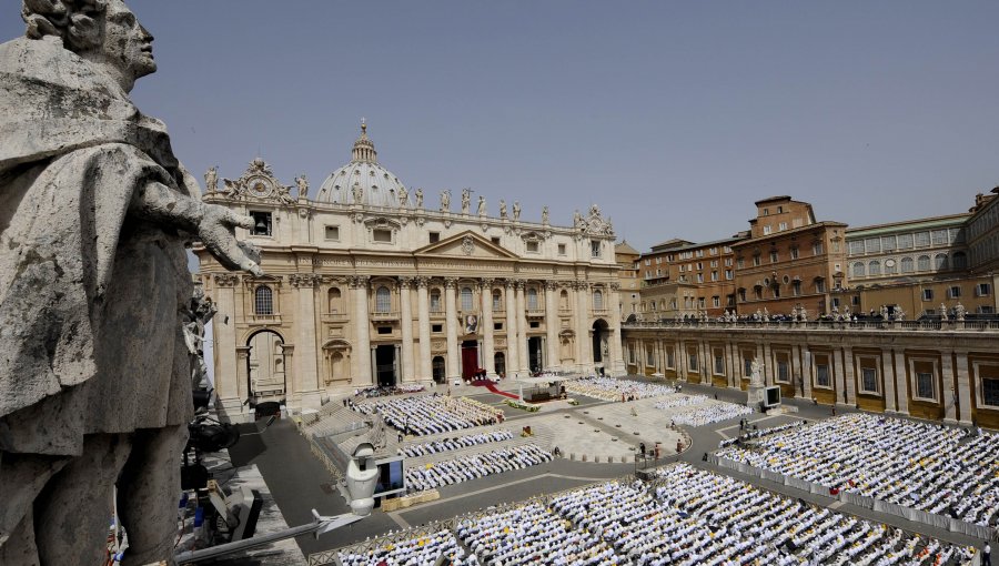 Papa advierte a la seguridad del Vaticano mayor vigilancia ante presuntos ataques