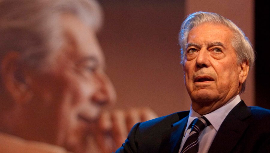 Vargas Llosa: "El terrorismo es la gran peste del siglo XXI"