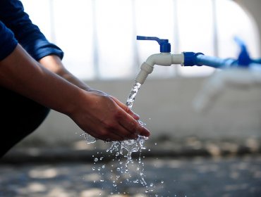 Restablecen suministro de agua en cerros de Valparaíso