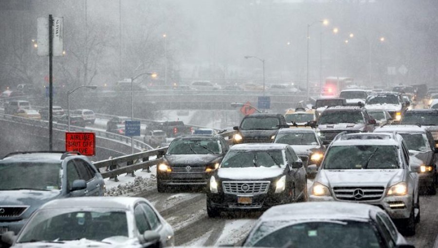 Dictan medidas especiales ante fuerte temporal de nieve en EE.UU.