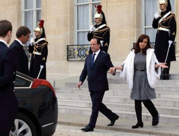 Hollande agradece a presidenta argentina solidaridad en atentados terroristas