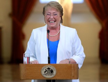 Bachelet dice estar contenta con Reforma Educacional: Es un inicio para avanzar en calidad