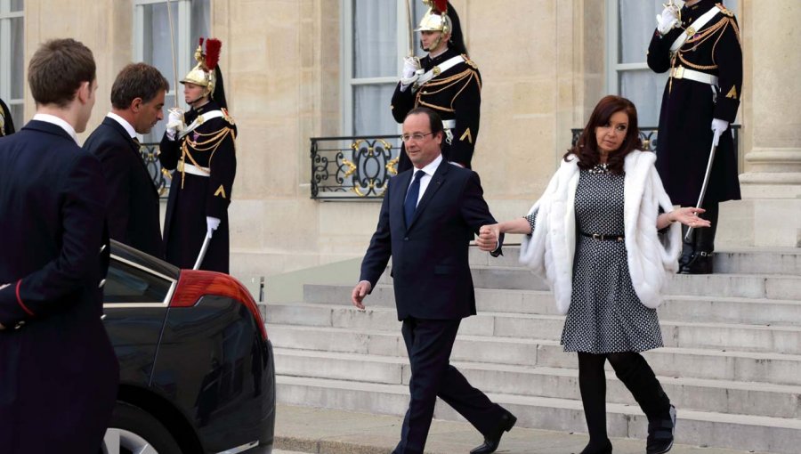 Hollande agradece a presidenta argentina solidaridad en atentados terroristas