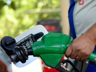 Este jueves la gasolina bajará hasta 5 pesos y el kerosene más de 50 pesos por litro