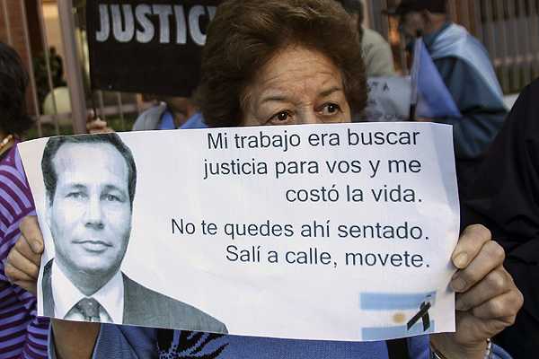 Argentina: CIA cree que muerte de fiscal Nisman se debió a disputa entre agentes secretos