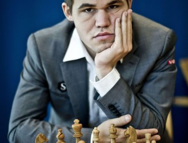 Carlsen sigue en el Olimpo del ajedrez