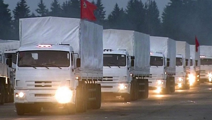 Rusia envía nuevo convoy de camiones al este de Ucrania
